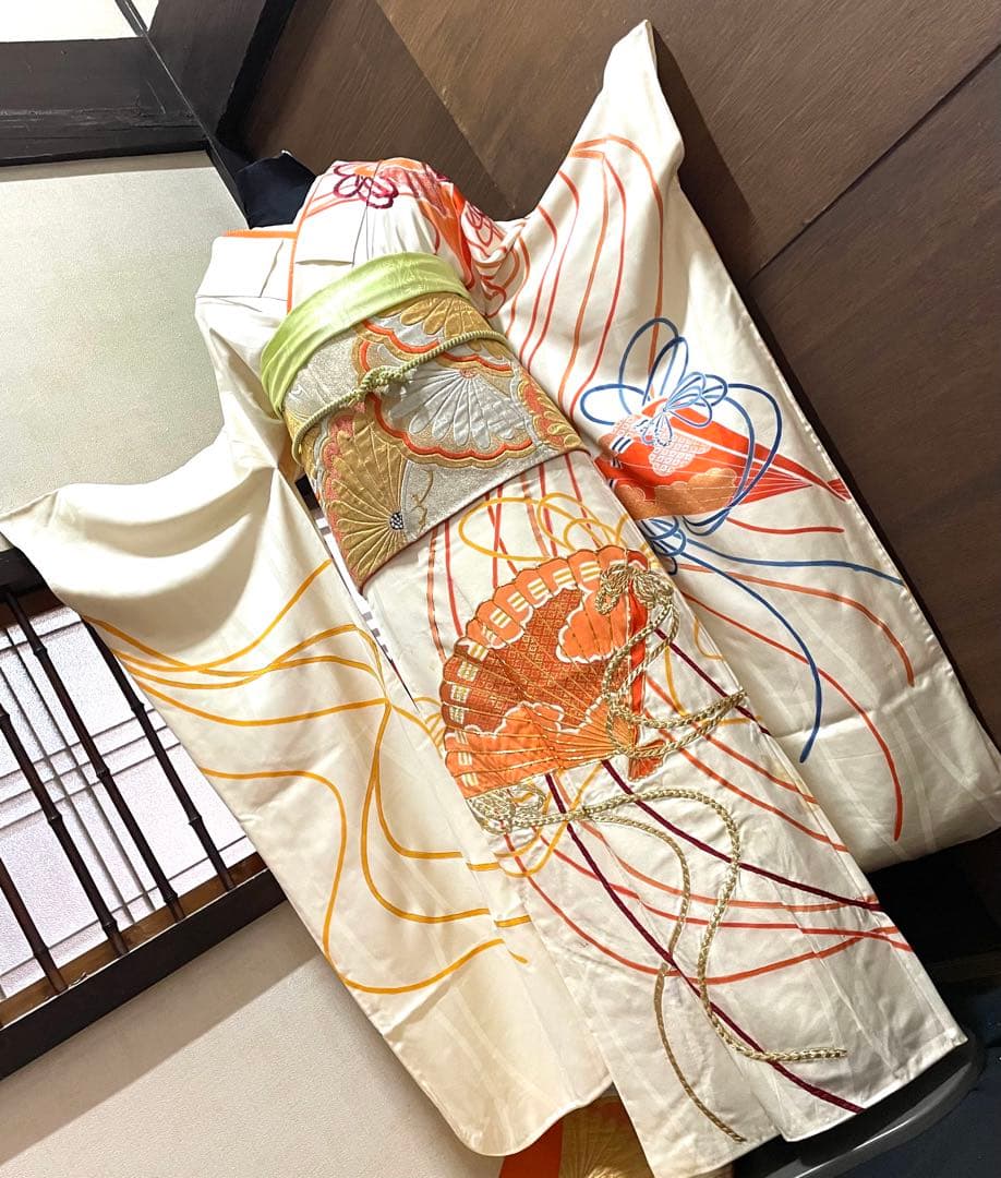 振袖フルセット6点サイズM〜Ｌ駒刺繍　束ね熨斗檜扇花文　金彩　正絹