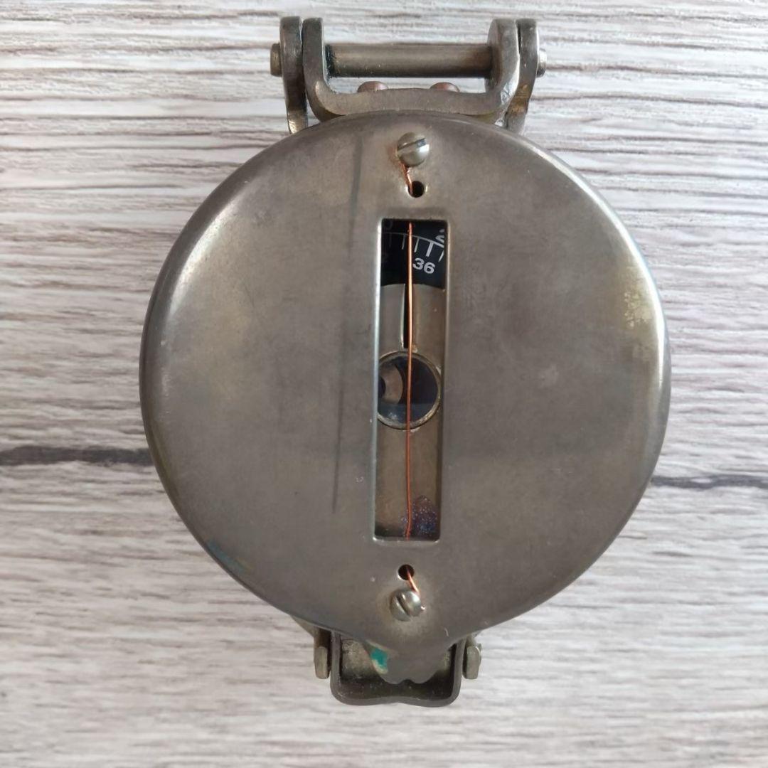 方位磁石　コンパス