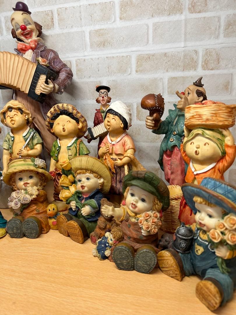 【癒し系】 ピエロ ベビードール ファーマーズ ファミリー 置物 16点