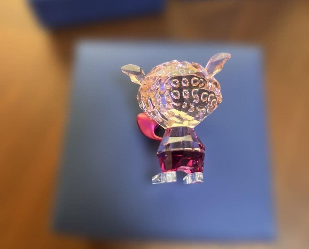 希少♡スワロフスキーこぶた置物 ハート付き