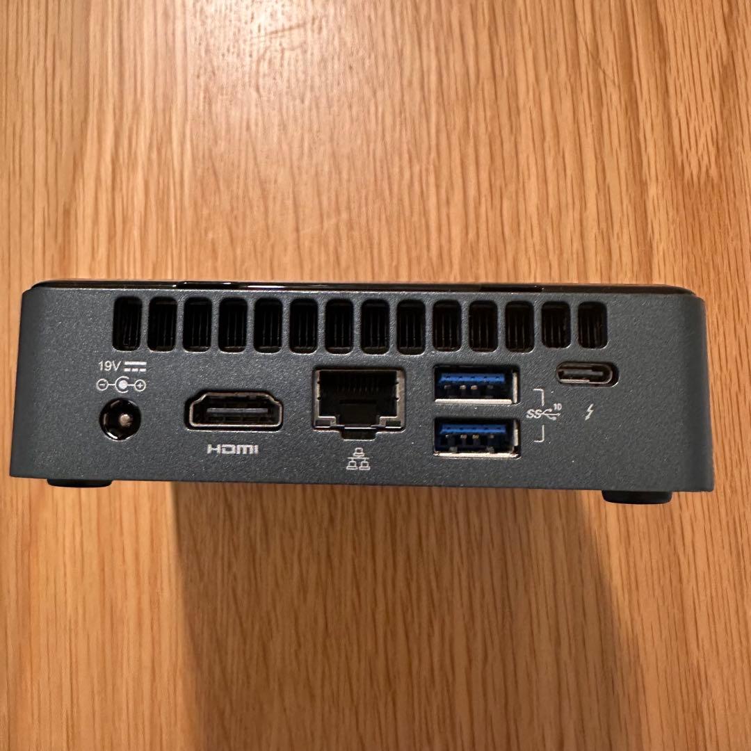 intel nuc BOXNUC8i3 ミニPC デスクトップ 1TB 16GB