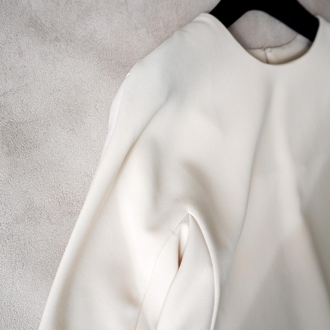 TOMORROWLAND ダブルクロス クルーネックプルオーバー ライトベージュ