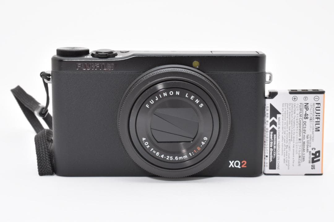 美品 FUJIFILM XQ2 ブラック デジタルカメラ