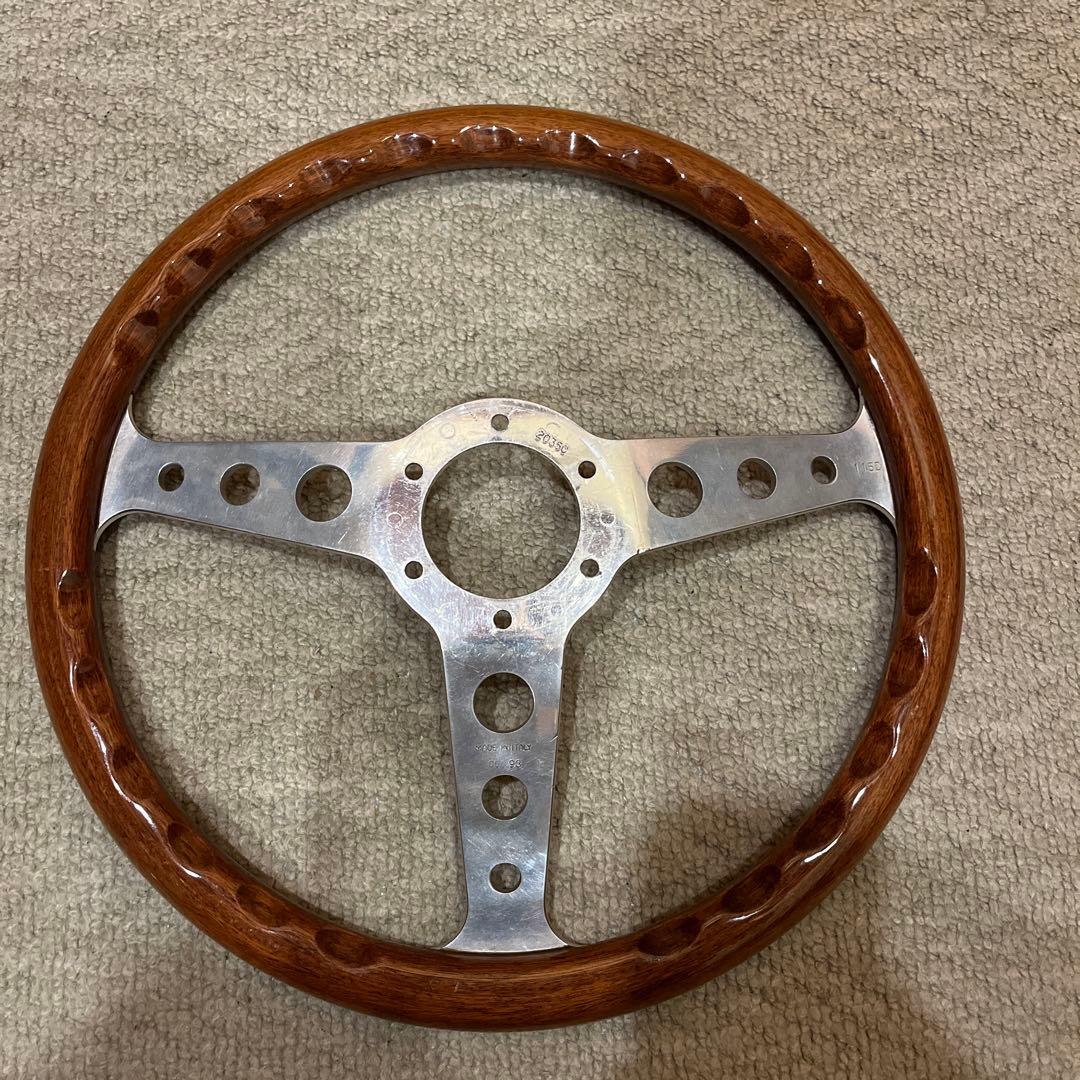 momo ウッドステアリング　superINDY 06-93 モモ ハンドル