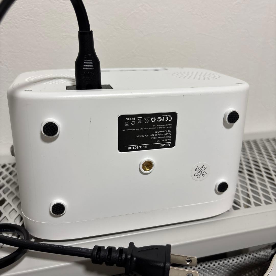 美品Jimveo プロジェクター E18天井 家庭用 小型 1080P