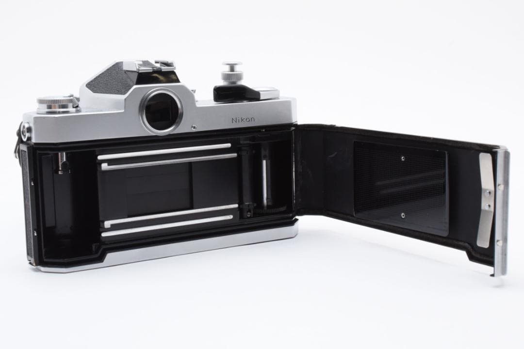 美品 Nikon Auto Nikkor-N 28mm f/2 Non Ai