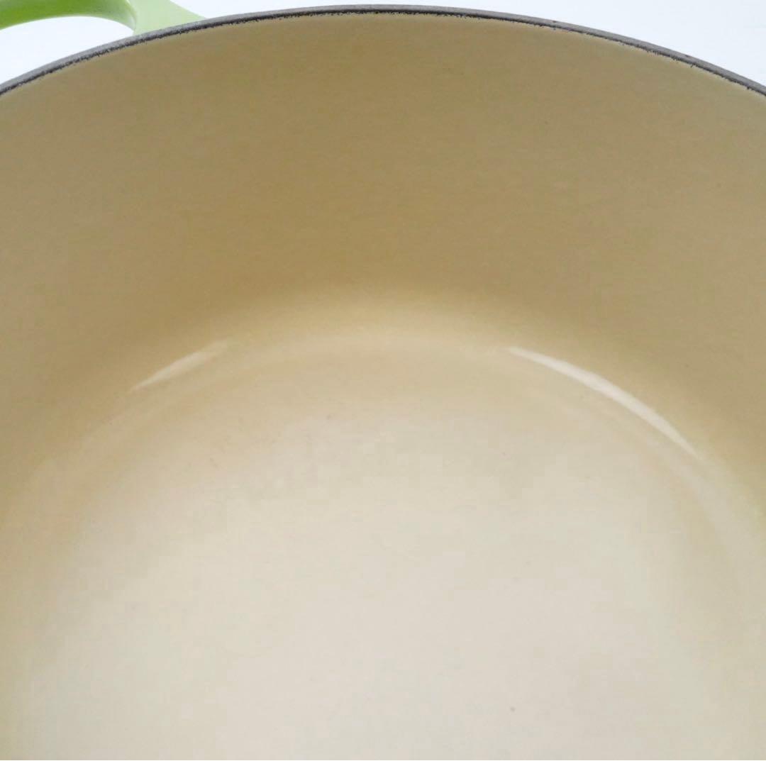 【美品】LE CREUSET　ココット ロンド フルーツグリーン　22cm