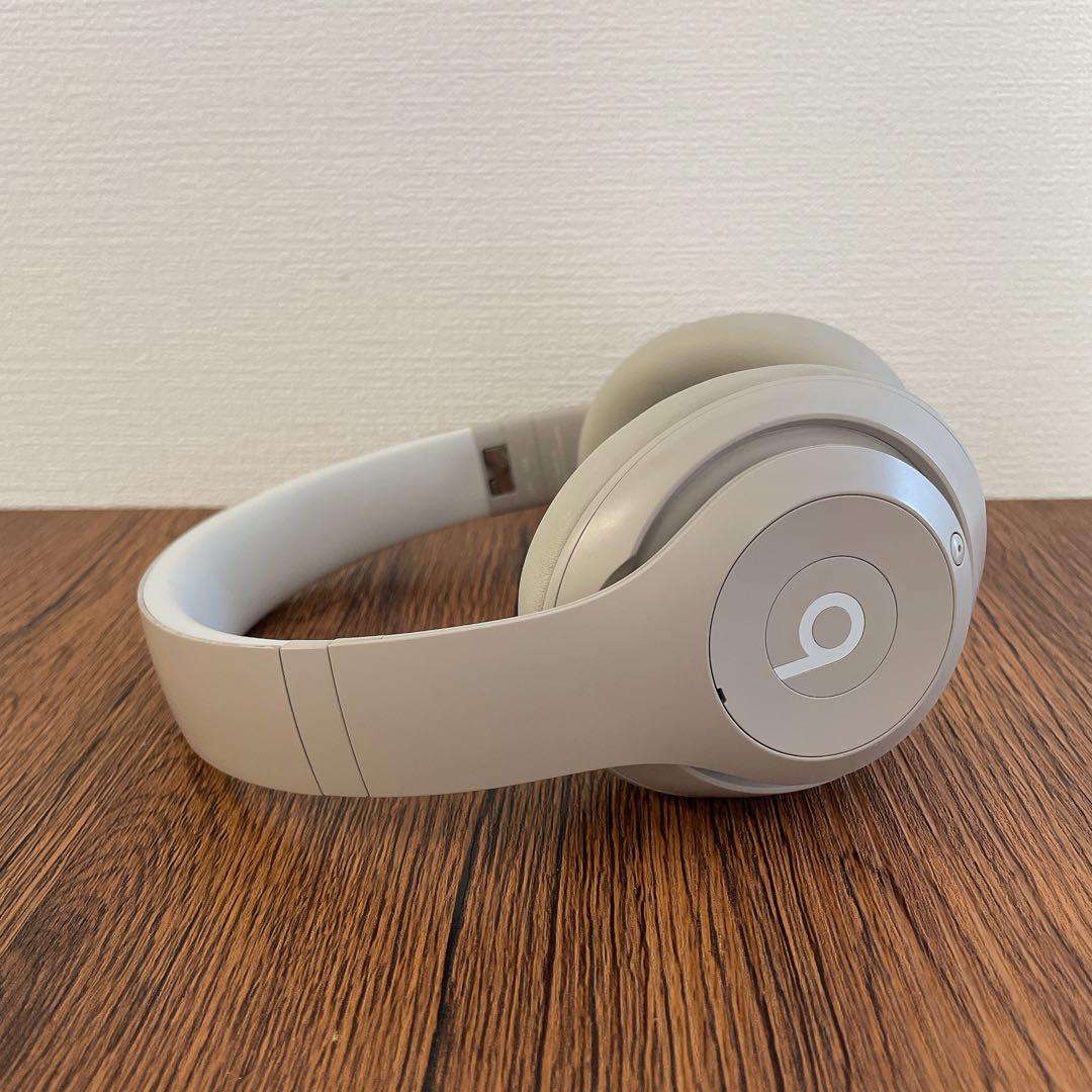 良品⭐️Beats Studio Pro ワイヤレスヘッドホン　保証あり