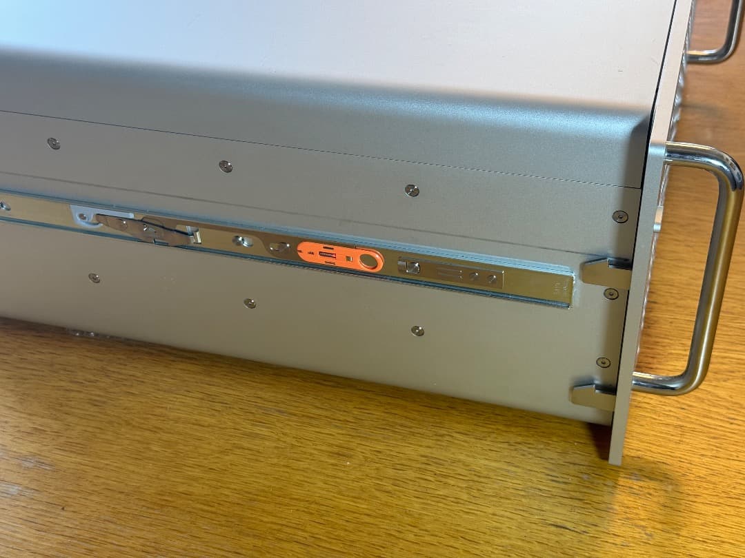 Mac Pro 2019 (ラックマウントバージョン)