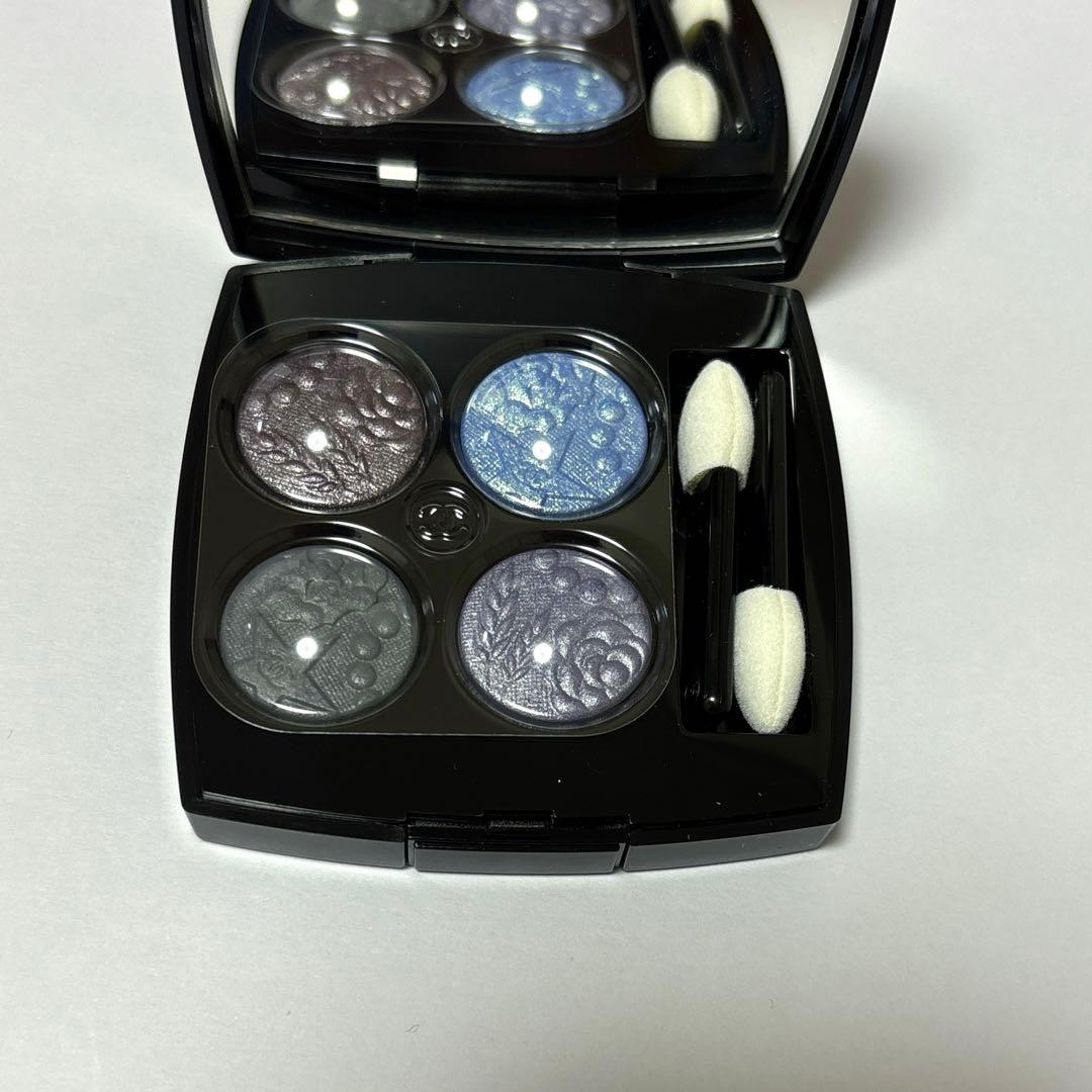 シャネル　レ キャトル オンブル 397