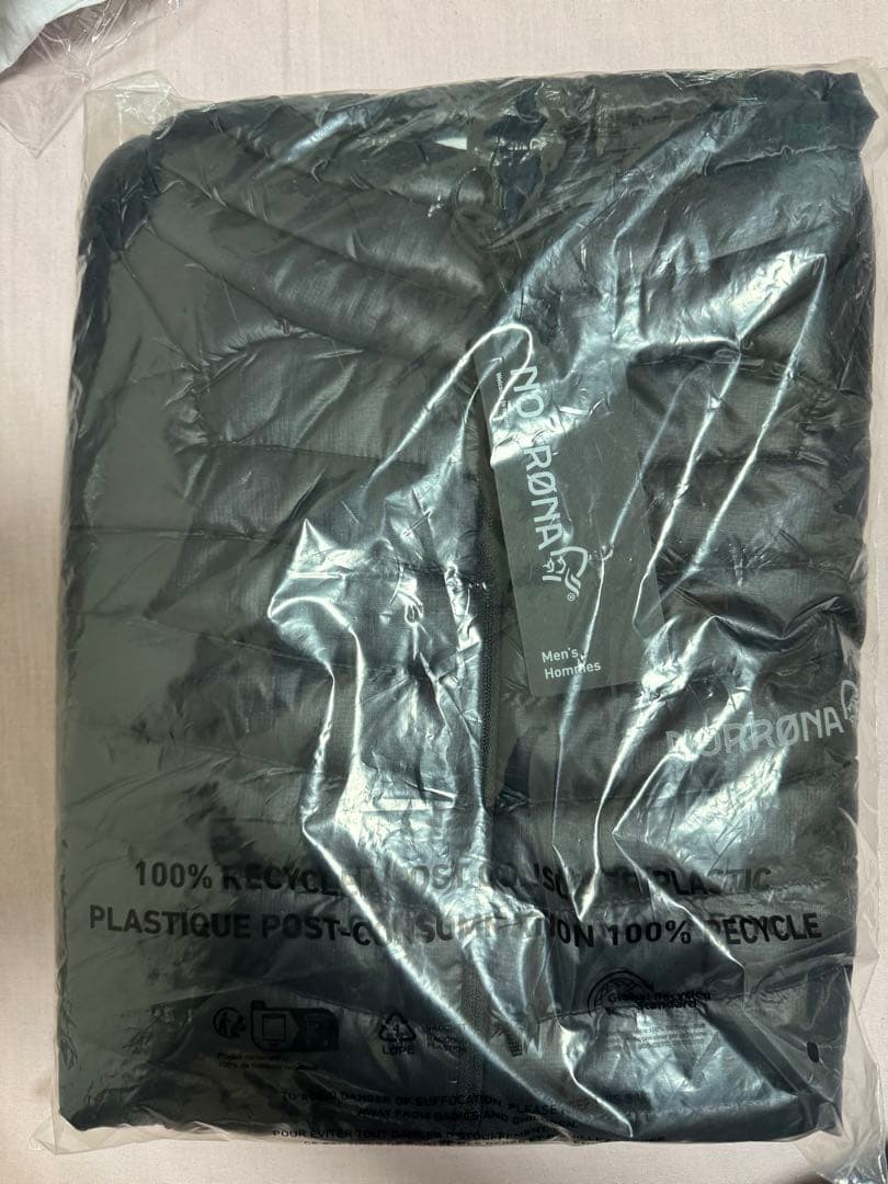 新品ノローナ トロールヴェゲンスーパーライトダウン800ベスト メンズ ベスト