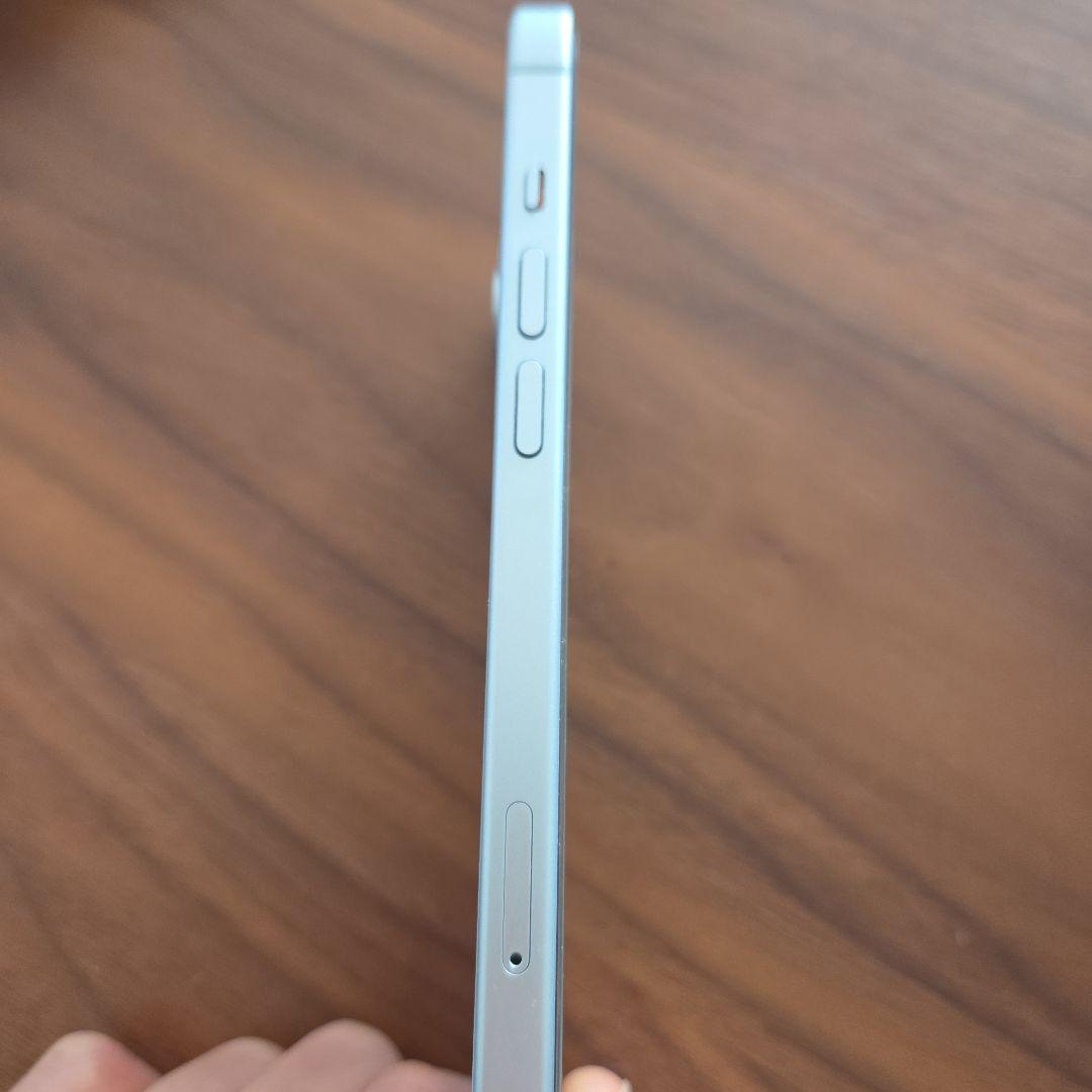 iPhone 15 256GB ブルー