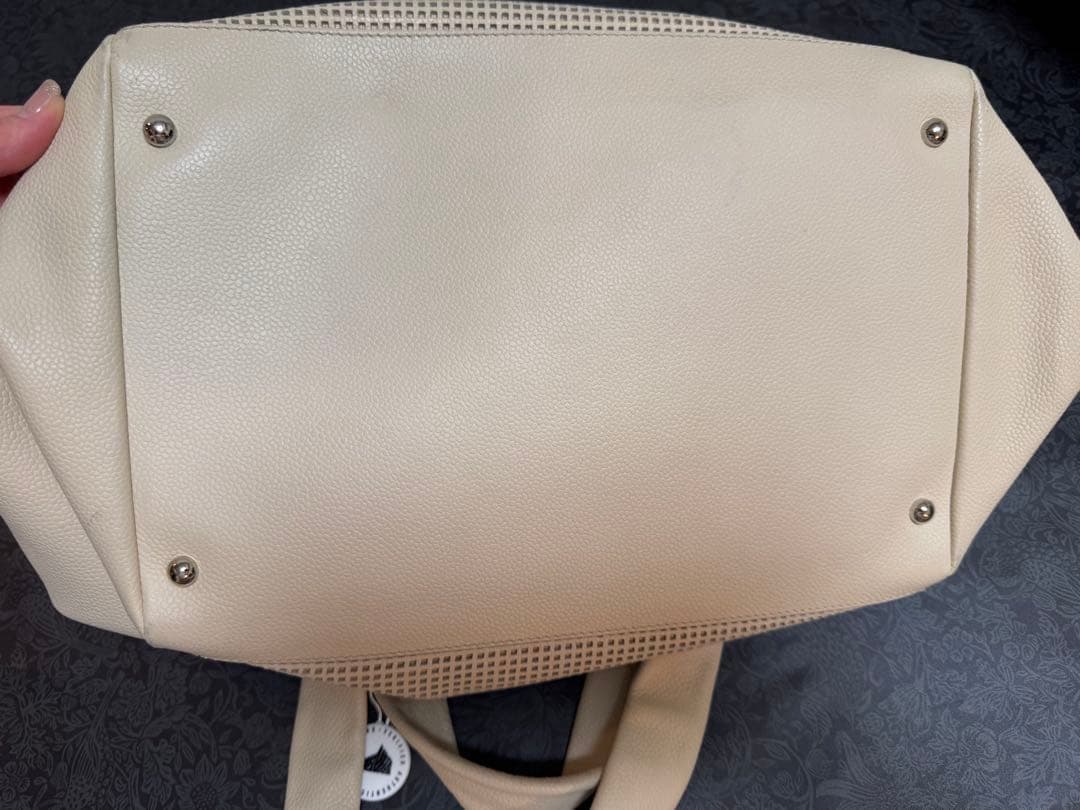 美品♡ シャネル パンチング デカココ ハンドバッグ キャビアスキン マトラッセ