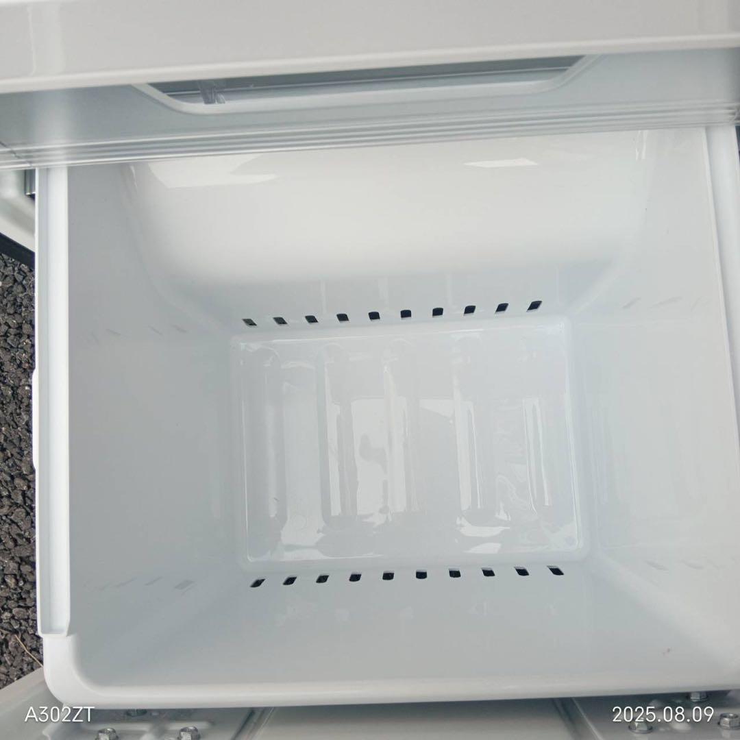 T082★2024年製★東芝　冷蔵庫　ブラック　黒　自動霜取り　一人暮らし