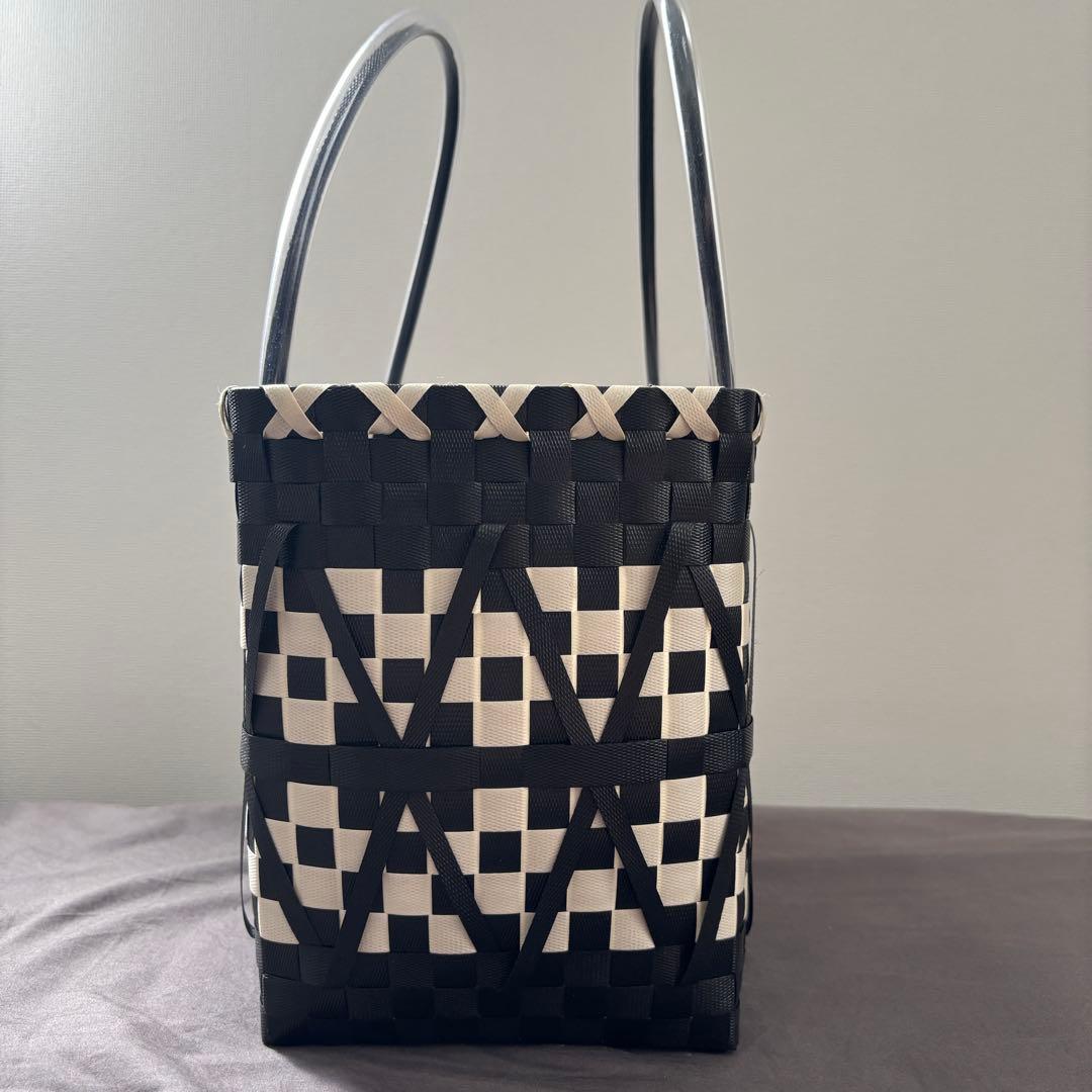 MARNI ブラック✖︎アイボリー 編み込み バスケットバッグ