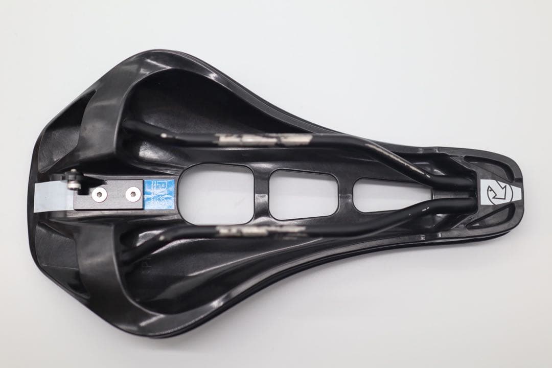 SHIMANO PRO STEALTH シマノプロ サドル ピスト