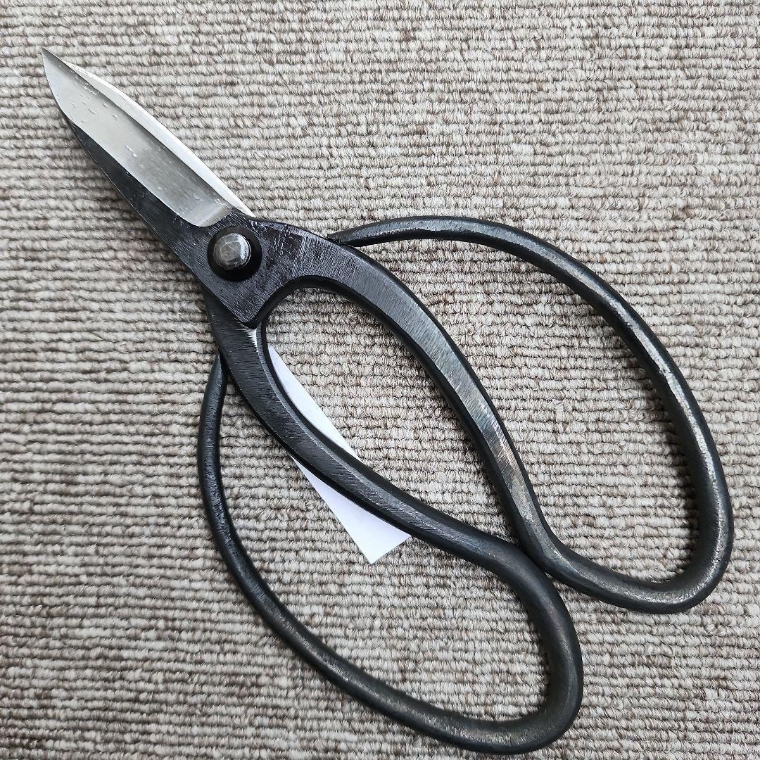 大久保鋏 《三条.栄七作》