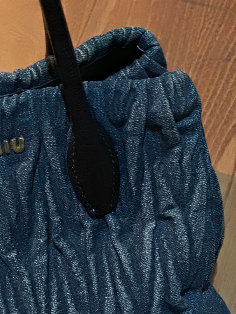 MIU MIU デニムプリーツハンドバッグ