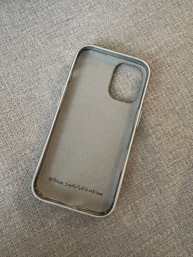 Urban Sophistication シルバー iPhone16ケース