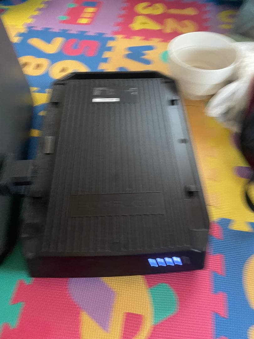 s*8様 ecoflow wave 数回使用、傷あり、バッテリー付き