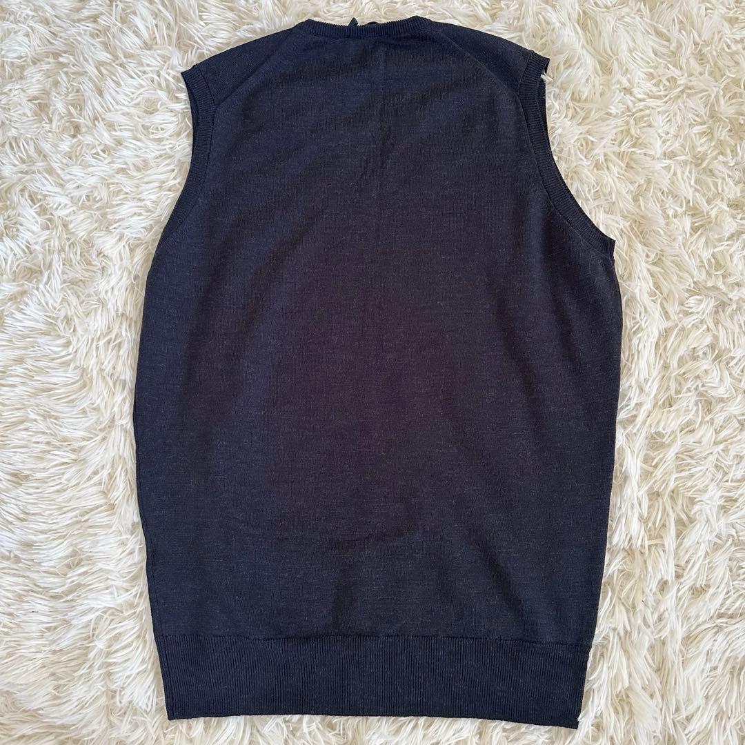 新品未使用　ジョンスメドレー ニットベスト ブラック 紺 サイズM イギリス製