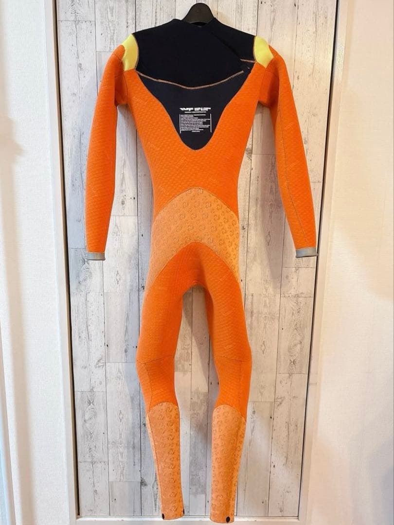 WORLD FORCE 極暖エアフレイム★ 5×3mmセミドライ ウェットスーツ