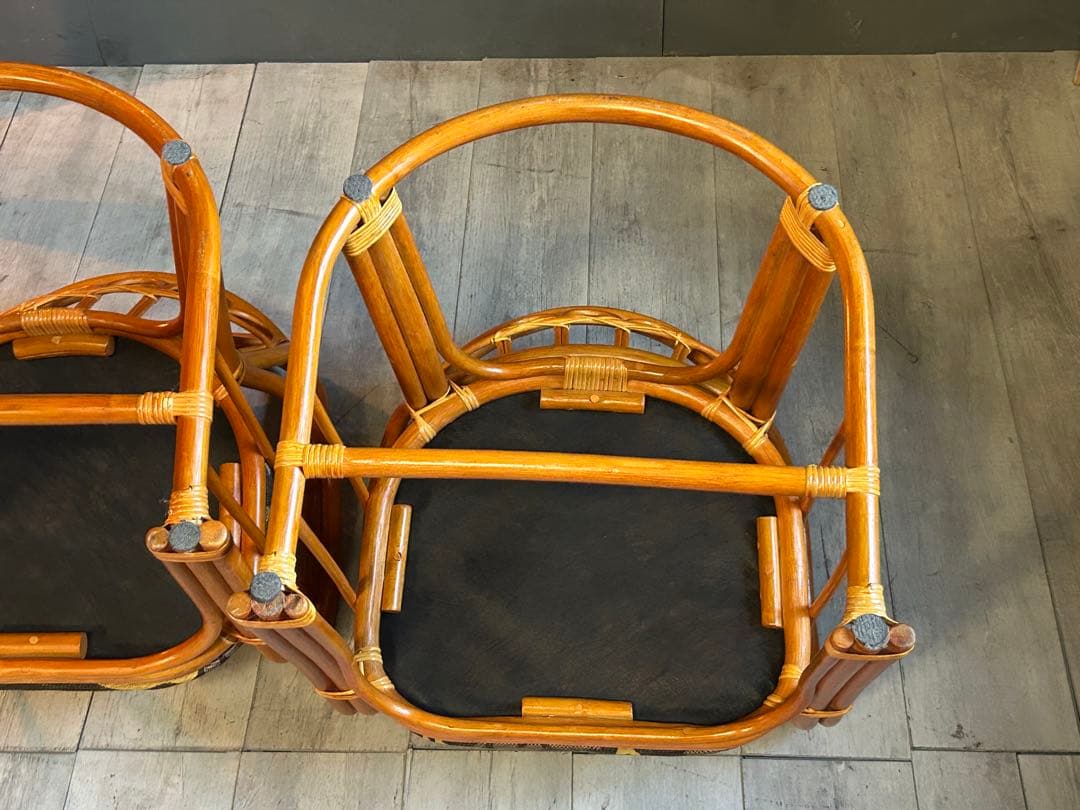 超美品　ラタン　籐　アームチェア　ミドルチェア　ローチェア　肘付椅子　艶感 2脚