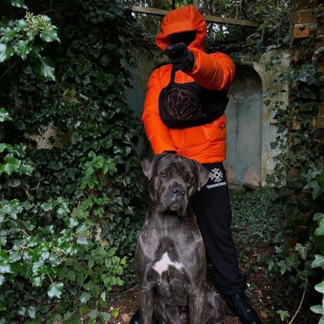 即日発送　syna world ダウンジャケット　オレンジ　シナワールド　UK