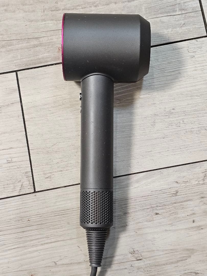 １点限り　圧倒的最安　保証付き　ダイソン　メンテナンス済み　dyson hd15