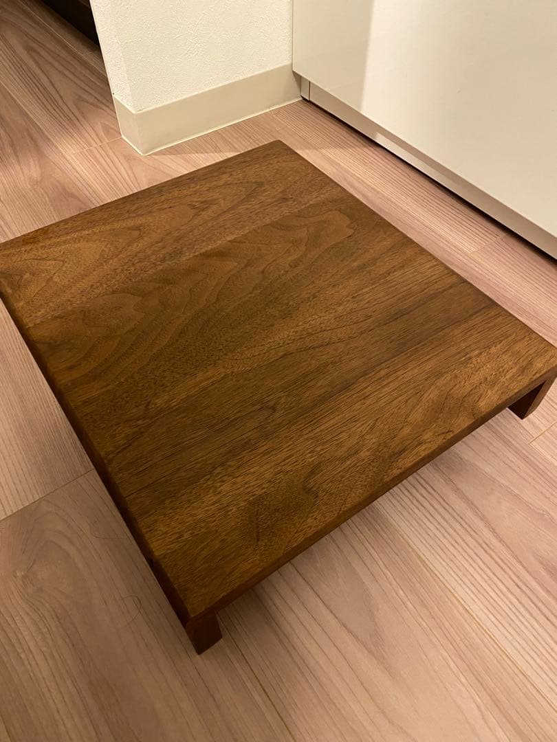 HAREM ミィローサイドテーブル ウォールナット