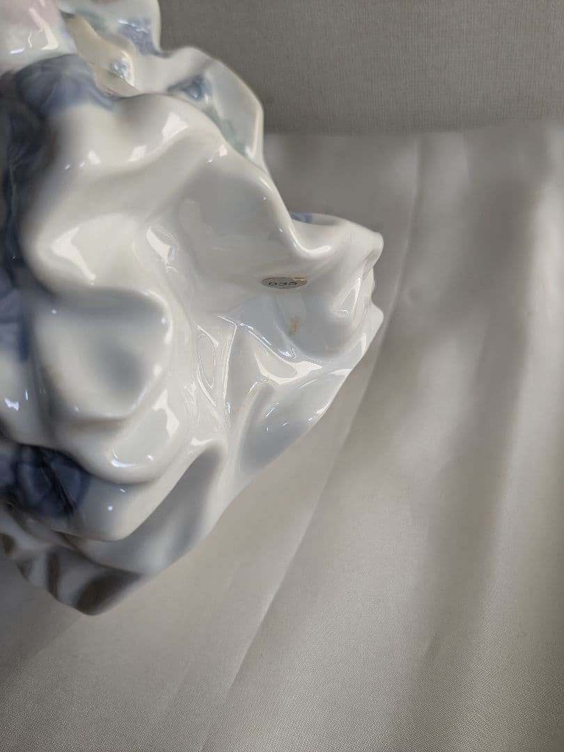 スペイン製 LLADRO リヤドロ 5898 春の輝き 置物