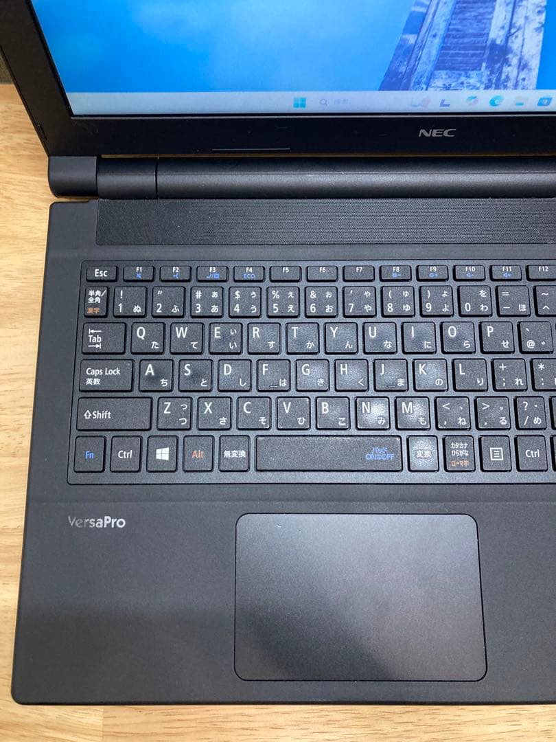 中古ノートパソコン　15.6インチ　NEC製　〔No.2〕