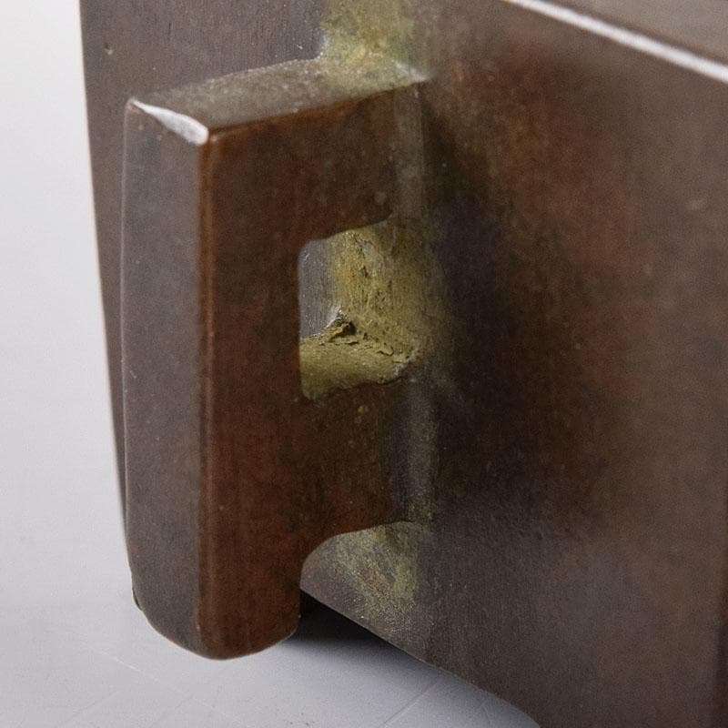 中国　大明宣徳年製　古銅　四方双耳香炉　馬槽爐　V　8638E