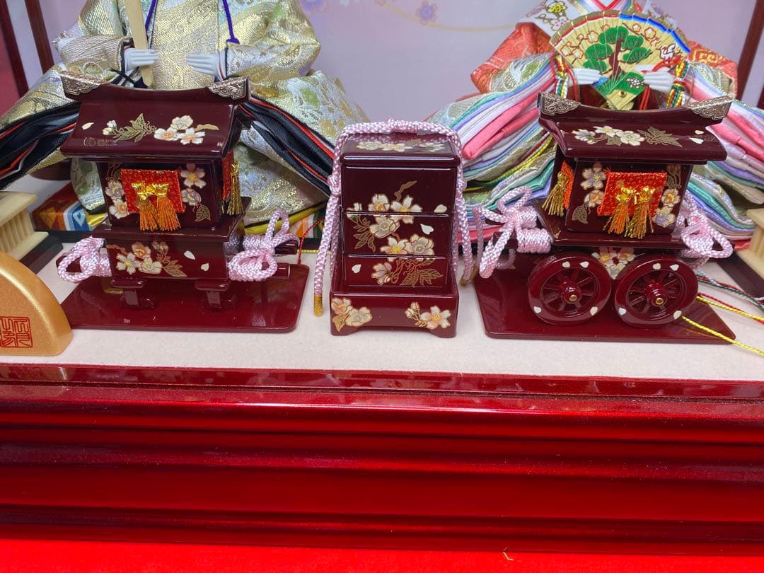 東京久月　雛人形アクリルケース入り親王飾り・間口約５６×奥行約３１×高さ約３４㎝