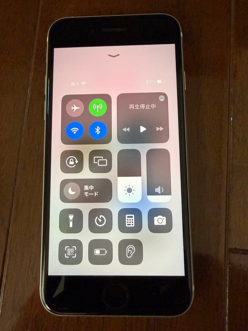 iPhoneSE本体 ホワイト