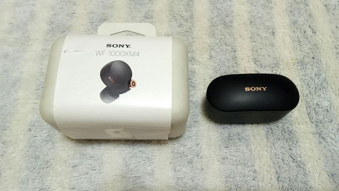 バッテリー新品 ノイズキャンセリングイヤホン WF-1000XM4