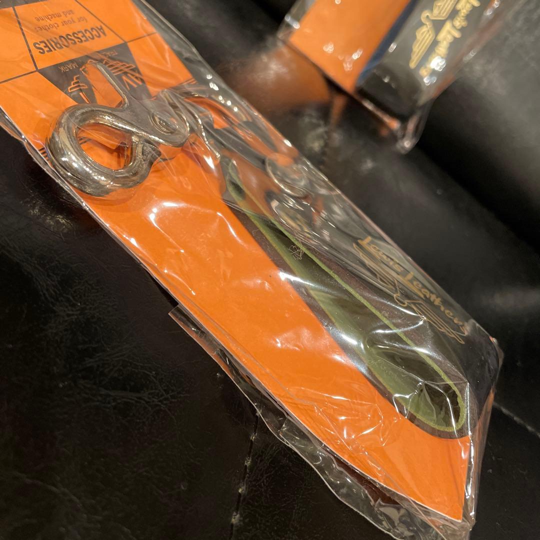 未開封 Lewis Leathers ルイスレザーズ キーホルダー 牛革