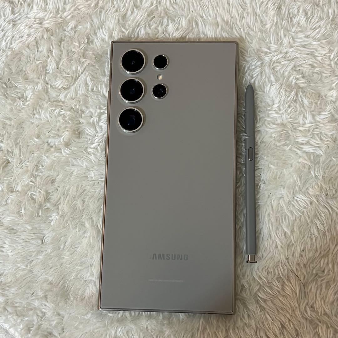 ★Galaxy S24 ultra 256GB チタニウムグレー j14