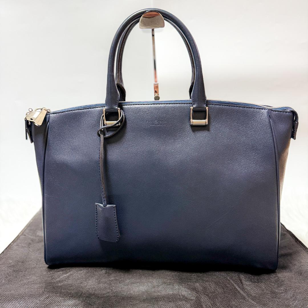 【美品】FUJITAKA フジタカ オーブ 防水 大容量 ビジネスバッグ