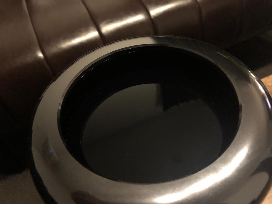 Mac Pro 2013 ジャンク品 (PC本体のみ、モニターは付属しません)