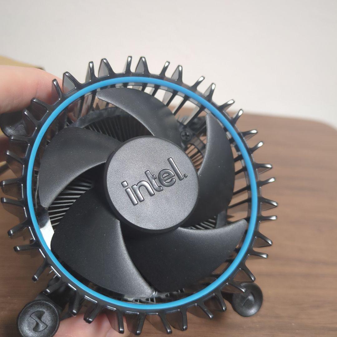 Intel Core i5-12400 CPU LGA 1700【中古】