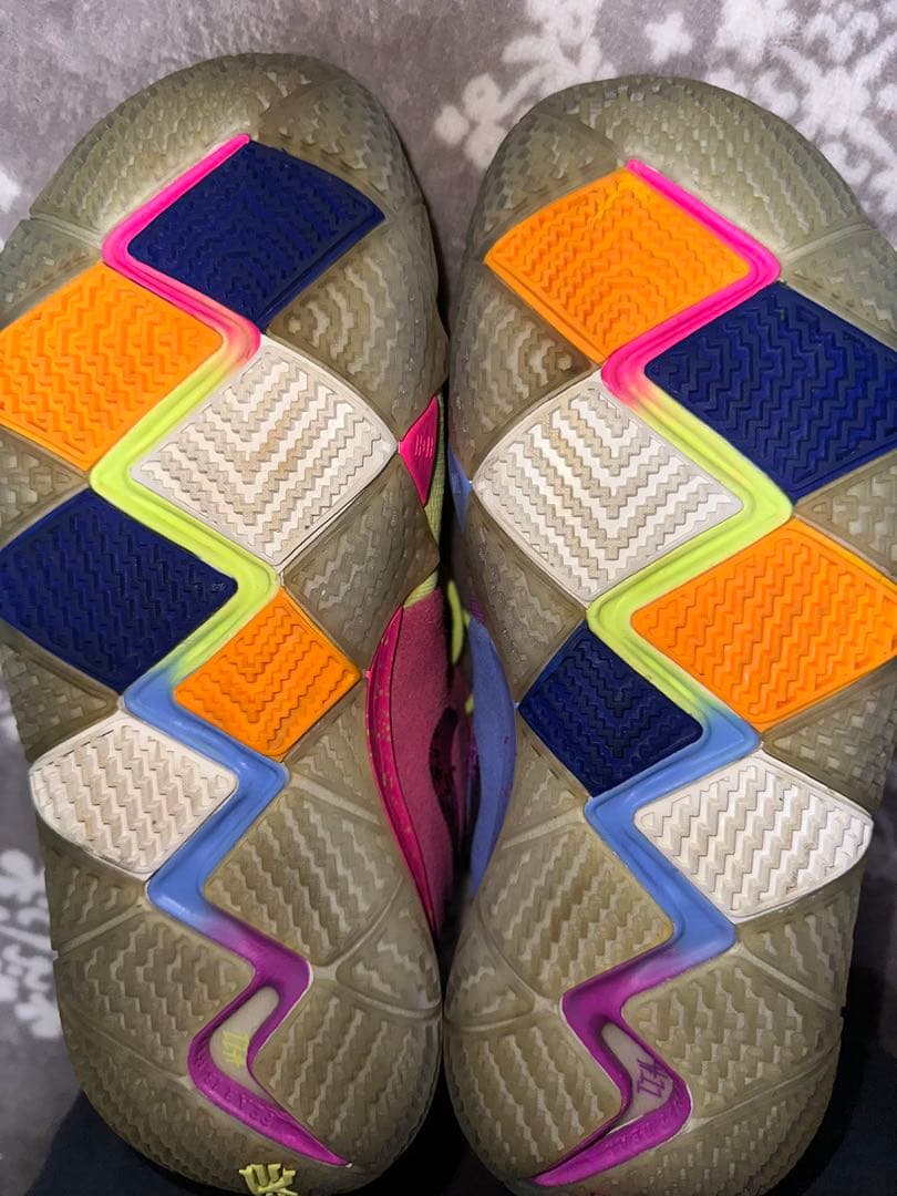 シューズ(男性用) Kyrie4 28.5cm