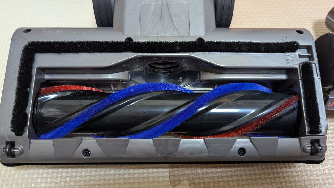 SV12 コードレス掃除機 ダイソン　スタンド付き