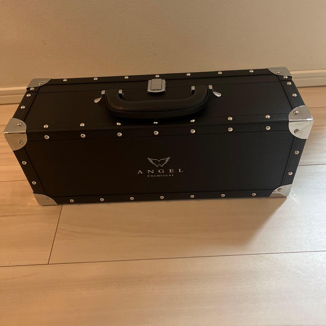 ANGEL シャンパン　黒