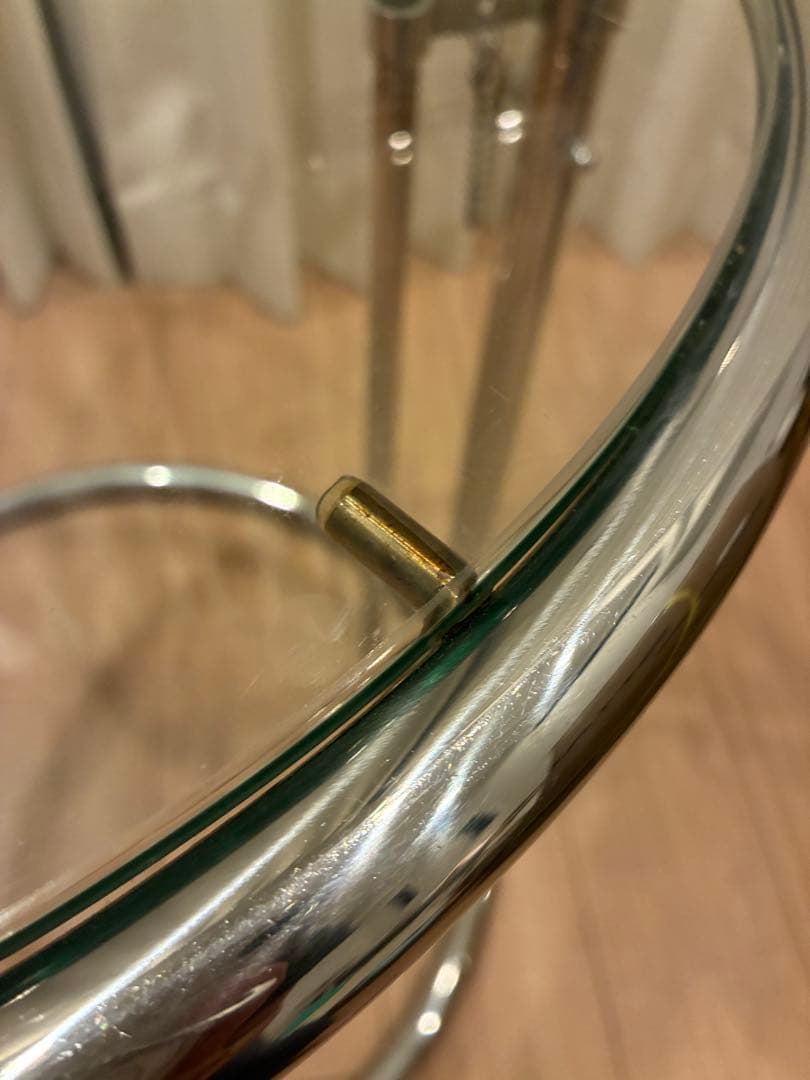 アイリーングレイ リプロダクト品 ガラスサイドテーブル プロ梱包発送たのメル便