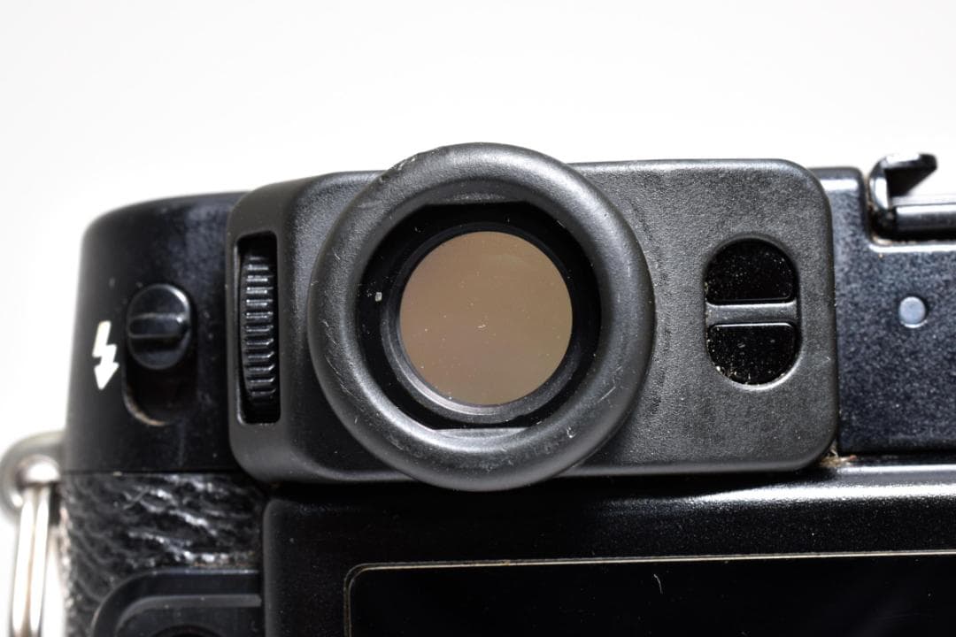 ■ 美品 ■ フジフィルム　FUJIFILM X20 Y251101#711