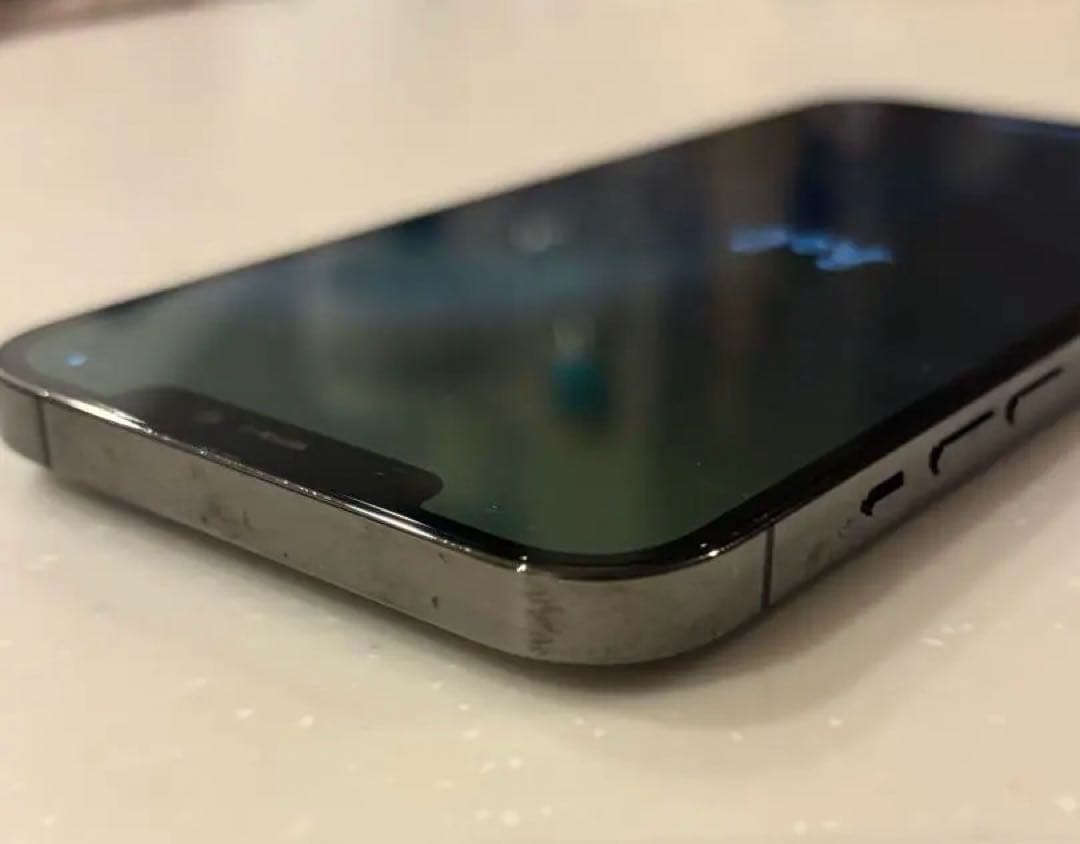 Apple iPhone 12 Pro グラファイト　256GB