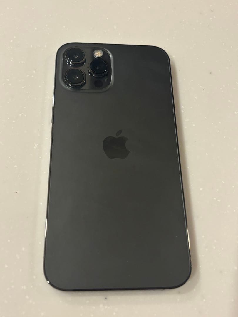 Apple iPhone 12 Pro グラファイト　256GB
