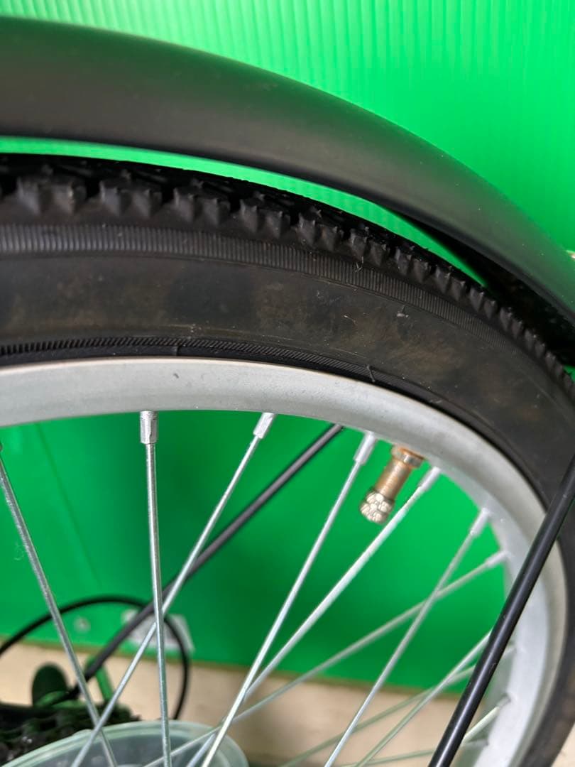 美品 CAPTAIN STAG 折りたたみ自転車 前カゴ付き