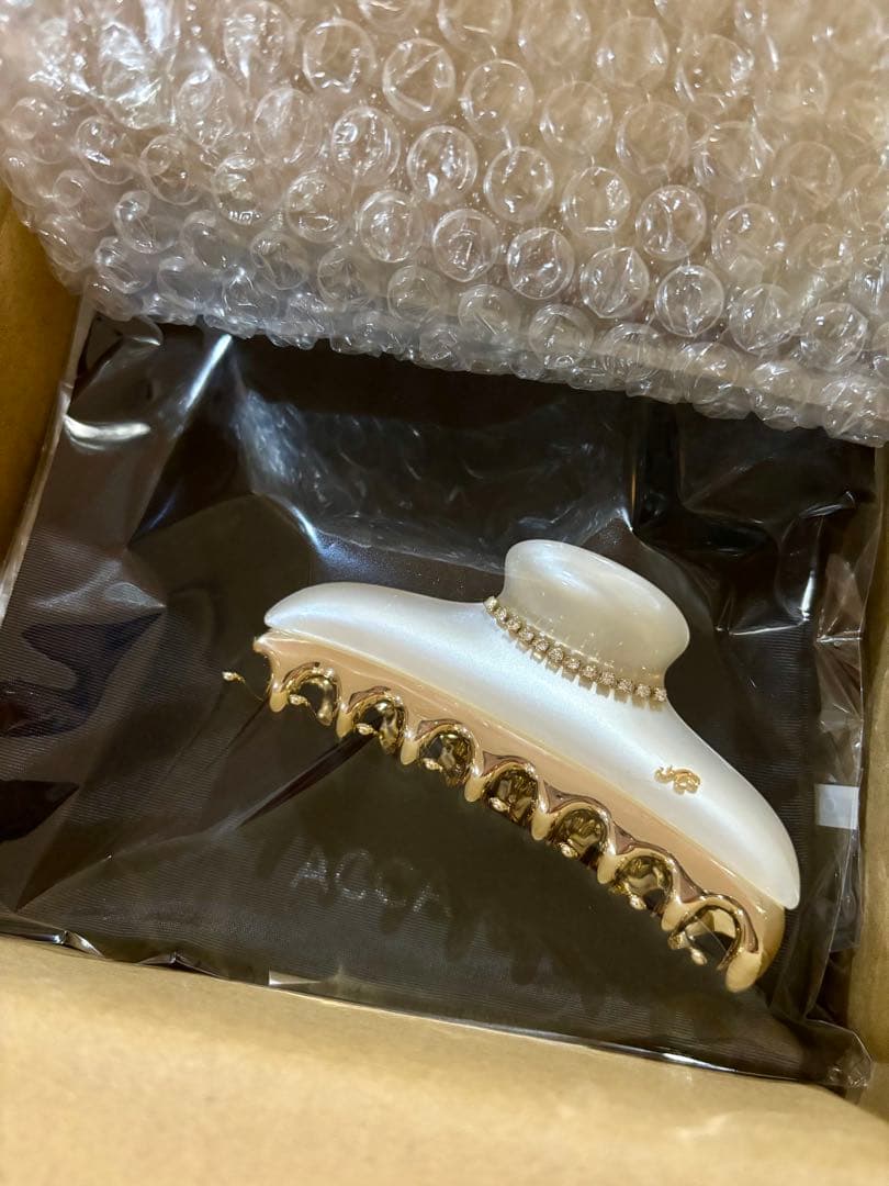 ★新品未開封★完売★アッカ★ニューコラーナクリップL★パールベージュ★イタリア製